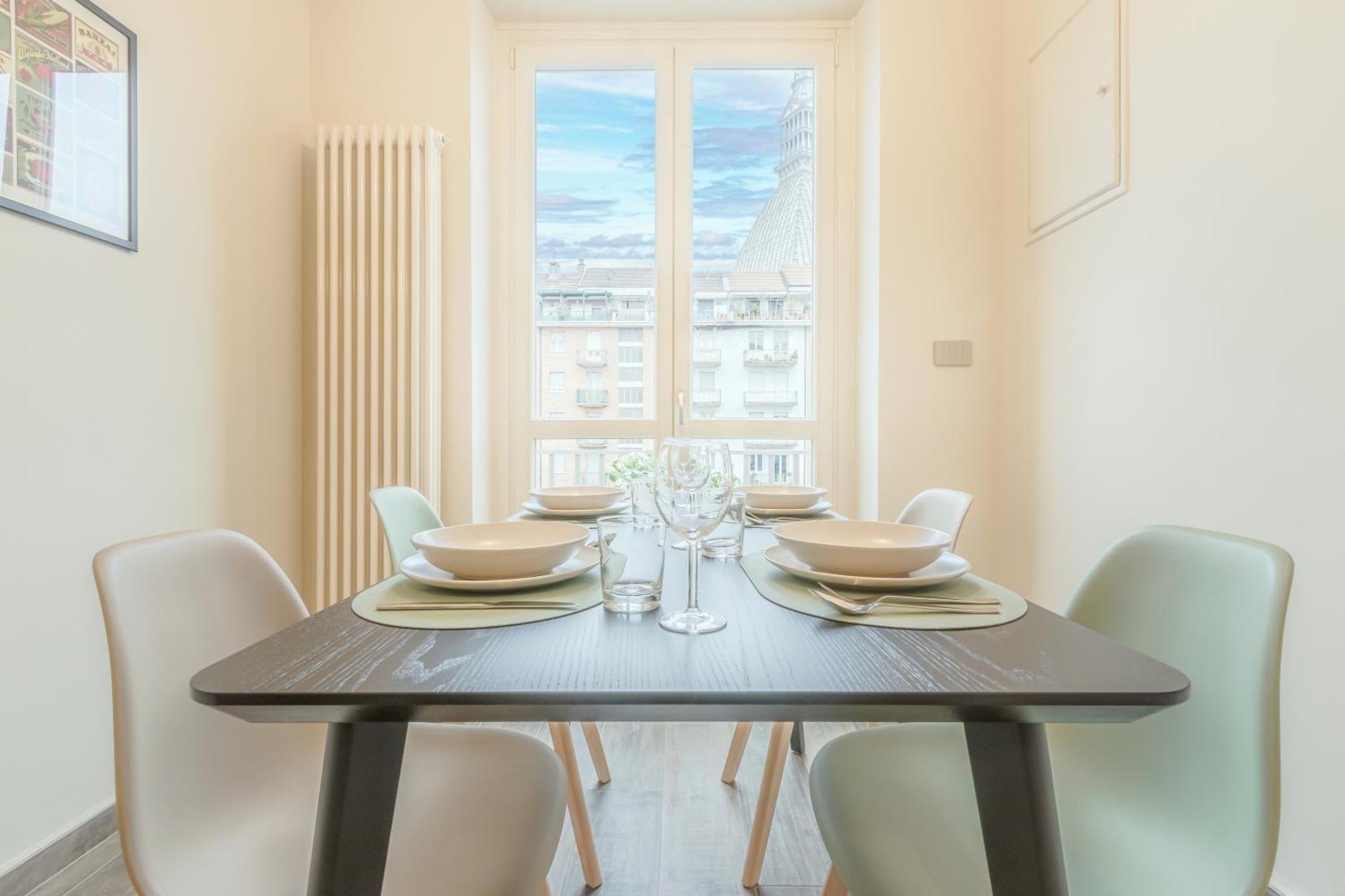 Appartamenti Vista Mole, Centro A 15 Min - Luxury Suites & Fast Wifi Torino Kültér fotó