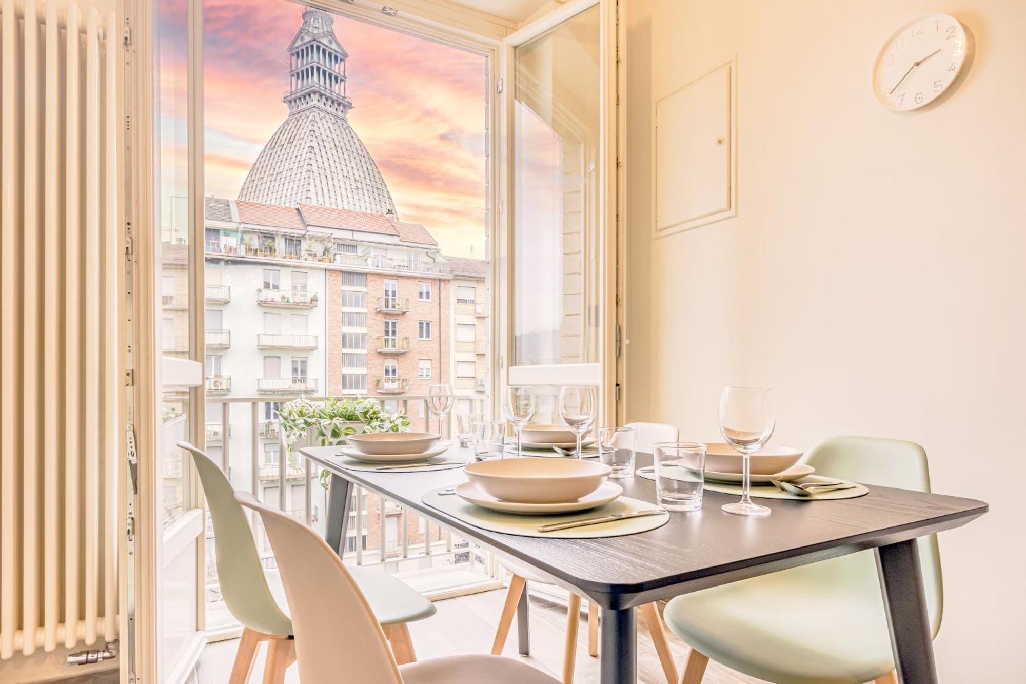 Appartamenti Vista Mole, Centro A 15 Min - Luxury Suites & Fast Wifi Torino Kültér fotó